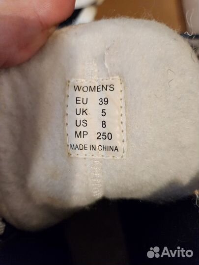 Фигурные коньки Roces 37р