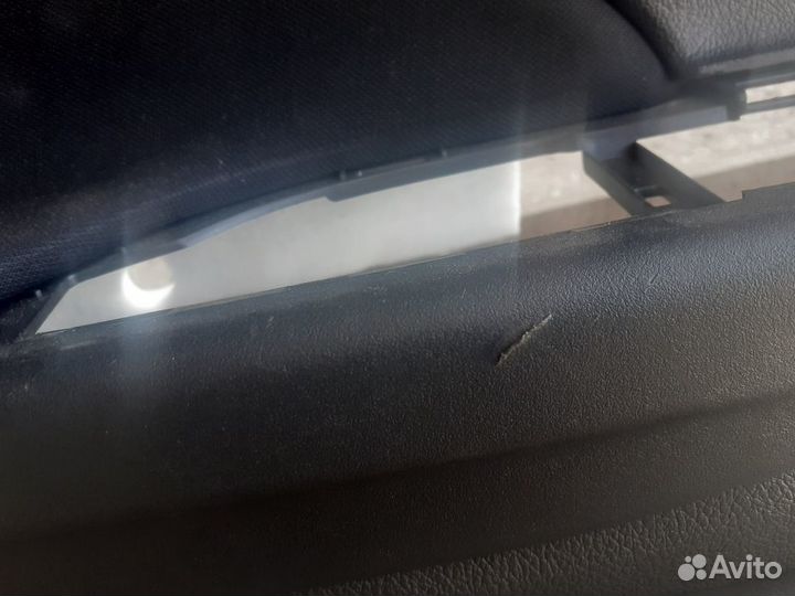 Обивка двери передней левой Mitsubishi Outlander