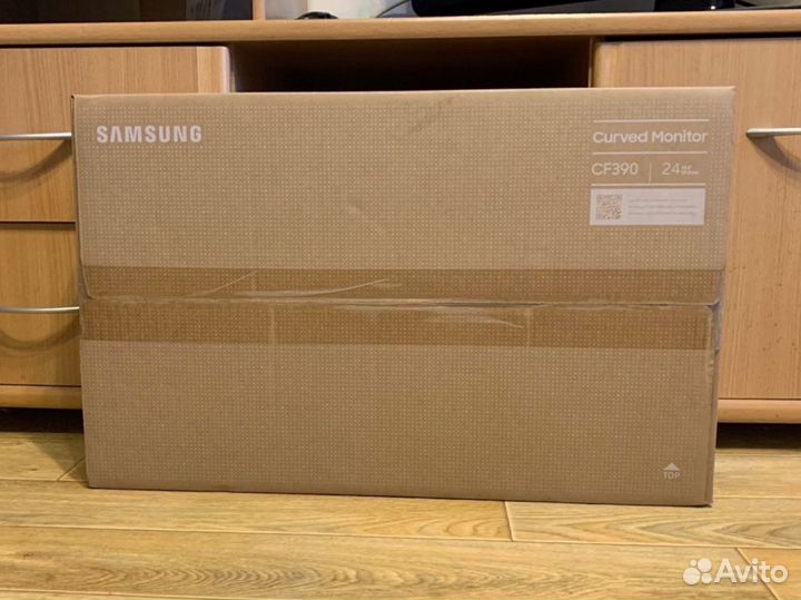 Монитор Samsung 23.5