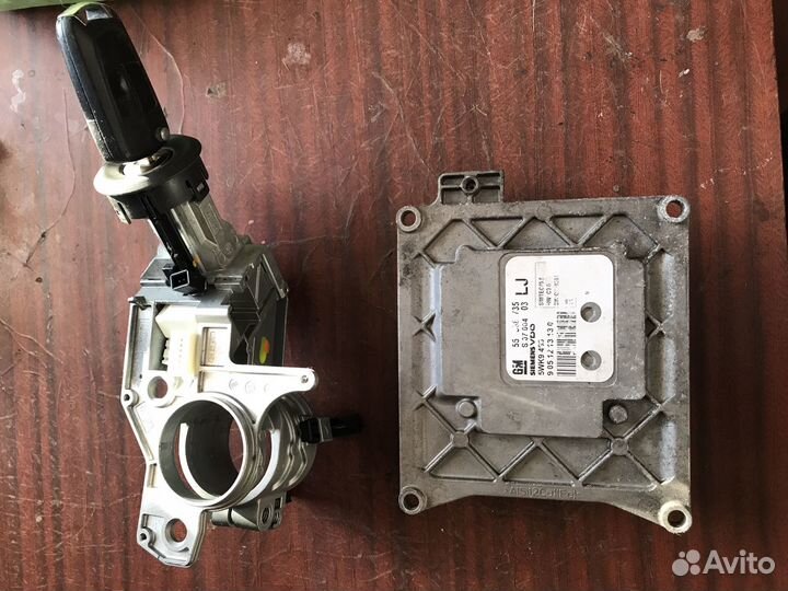 Блок управления двигателем Опель Астра H