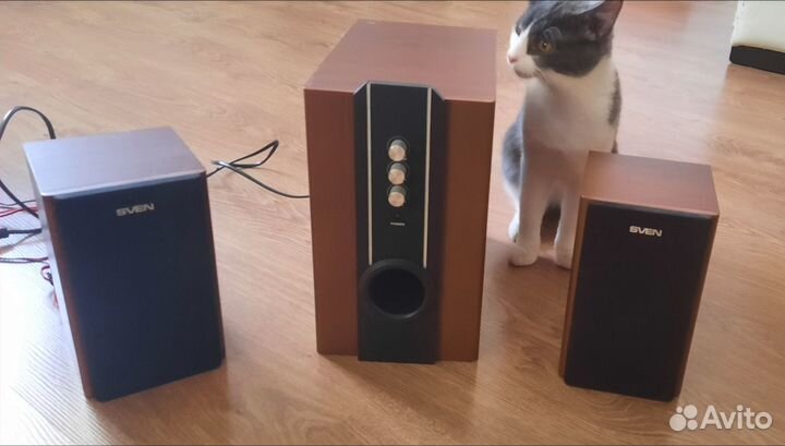 Сабвуфер колонки sven б/у все в рабочем состоянии