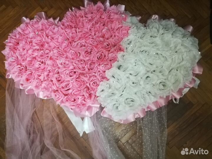 Свадебное украшение на машину