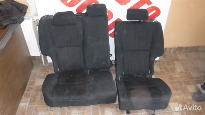 Сиденье заднее (диван) Toyota Auris (E150) 2006-2