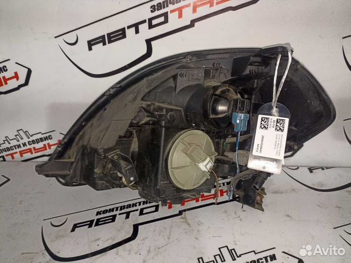 Фара nissan teana J31 PJ31 TNJ31 10063740 правая 1