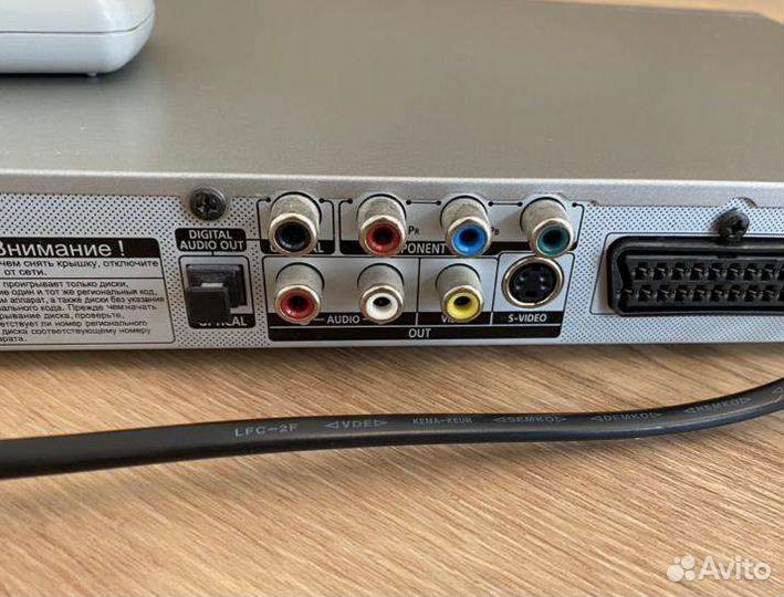 DVD проигрыватель samsung