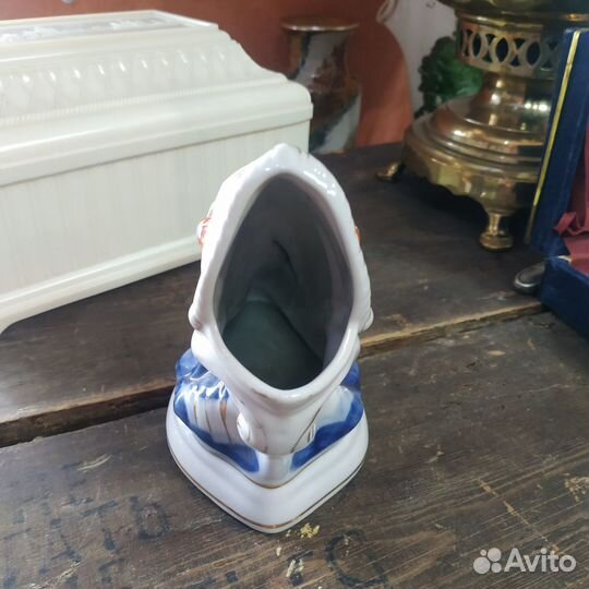 Винтажная карандашница фигура фарфор