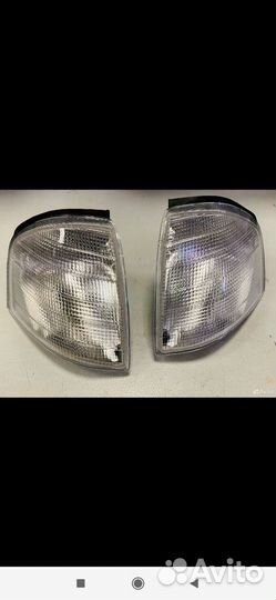 Поворотник правый Мерседес w202