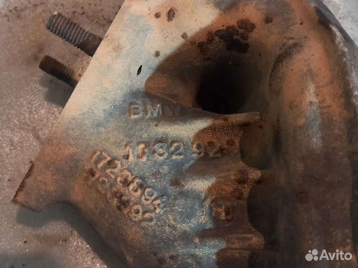 Выпускной коллектор BMW3 E46