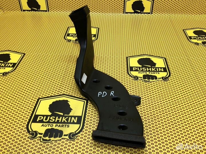 Воздуховод отопителя правый Hyundai I30 PD G4LG