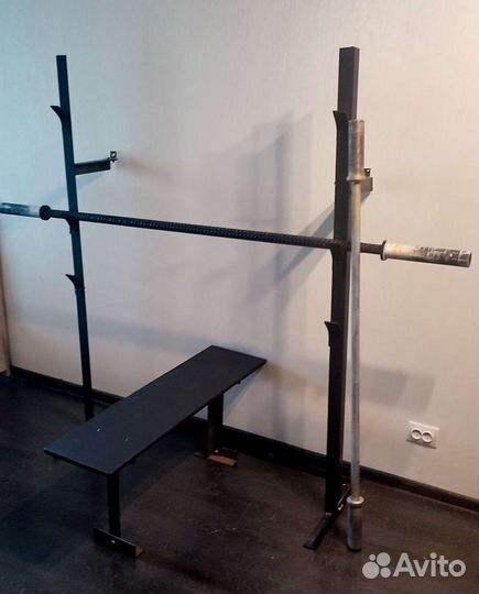 Штанга и стойка со скамьей