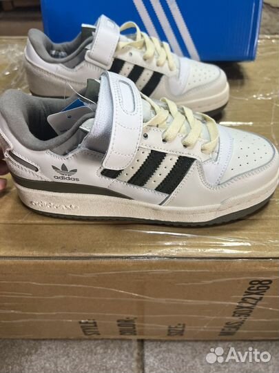 Кроссовки adidas forum low