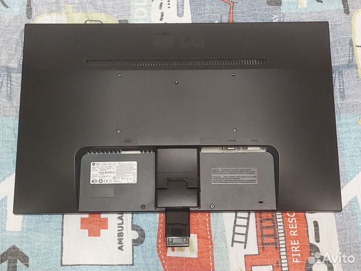 Монитор LG Flatron