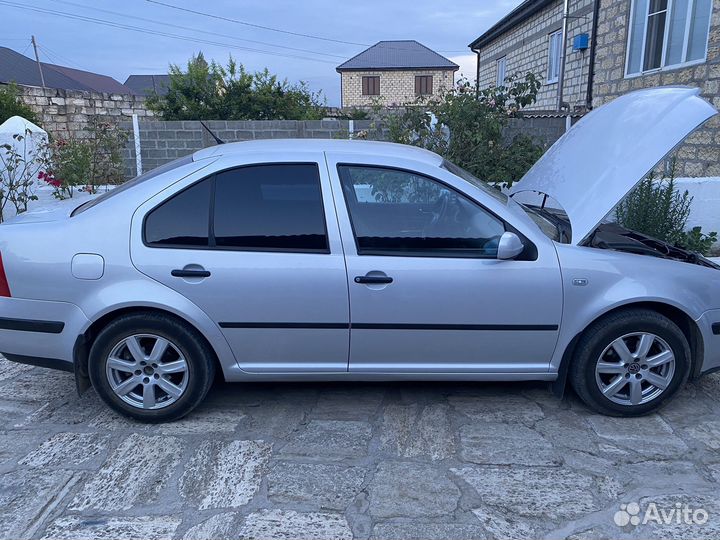 Volkswagen Bora 1.6 МТ, 2000, 346 000 км