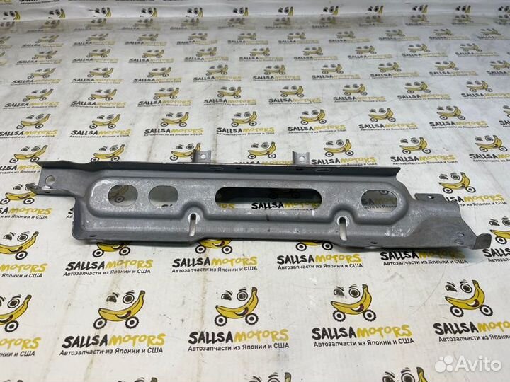 Кронштейн Volkswagen Touareg 7P5 NF crca 3.0TDI