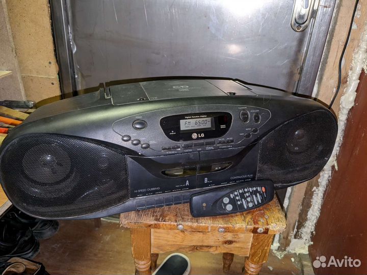 Радиоприемник Lg