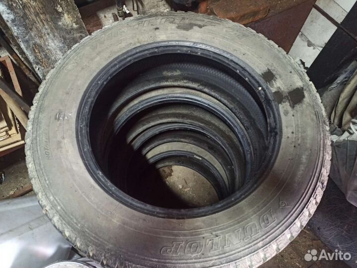 Dunlop SP Winter Ice 01 225/65 R17 102T