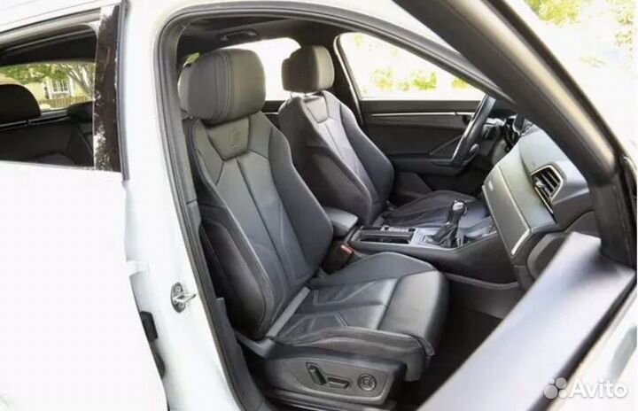Audi Q3 2.0 AT, 2020, 32 000 км