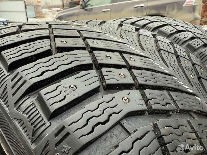 Michelin X-Ice North 4 275/40 R19 105H