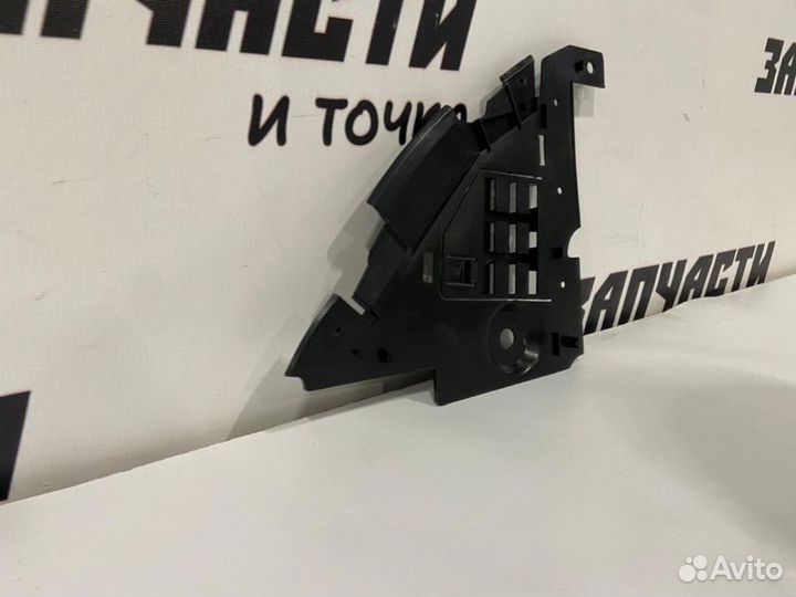 Защита бампера передняя правая Renault Logan 2014