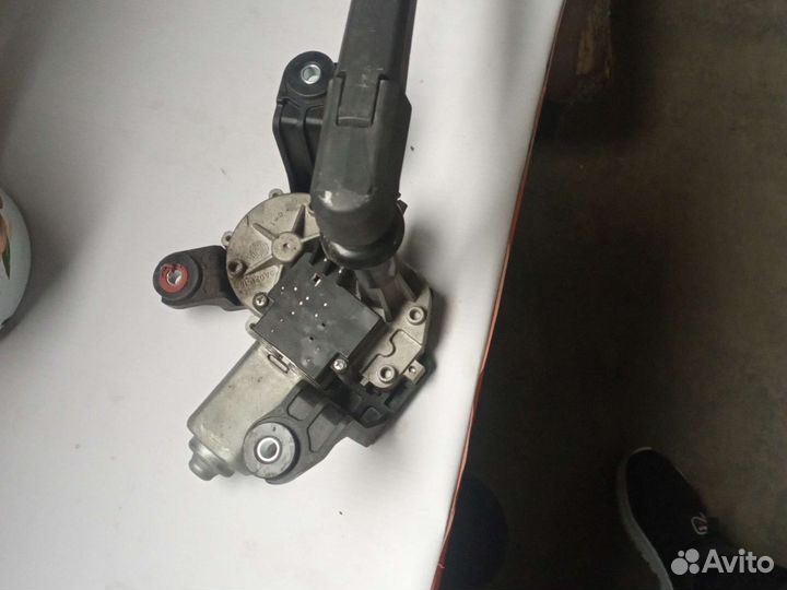 Моторчик заднего дворника opel astra