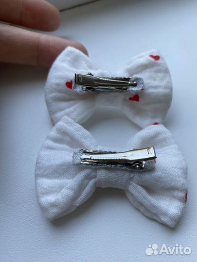 Бантики-заколки ручной работы