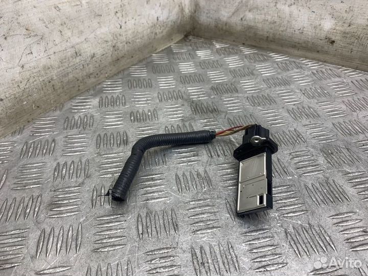 Датчик расхода воздуха Nissan X-Trail T31 QR25DE