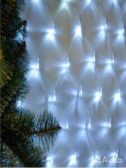 Светодиодная новогодняя гирлянда сетка на окно