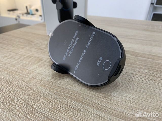 Держатель для телефона Xiaomi Mi Wireless