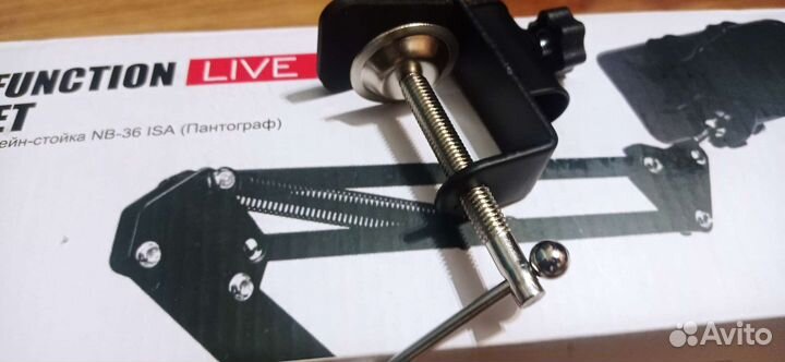 Пантограф для микрофона