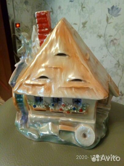 Домик рождественный