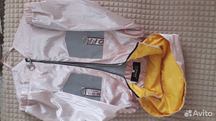 Ветровка для девочки