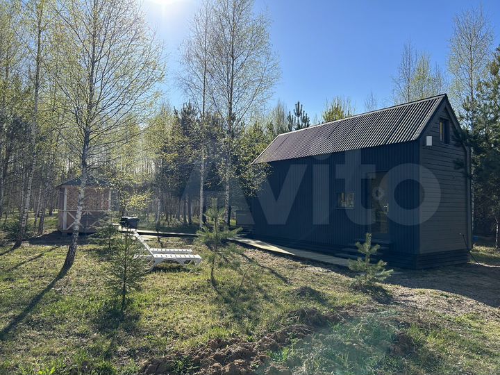 Дом 30 м² на участке 2,5 га