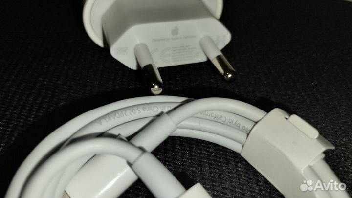 Зарядка на iPhone