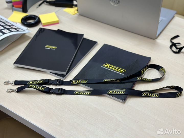 Книга каталог Klim шнурок на шею Клим новый
