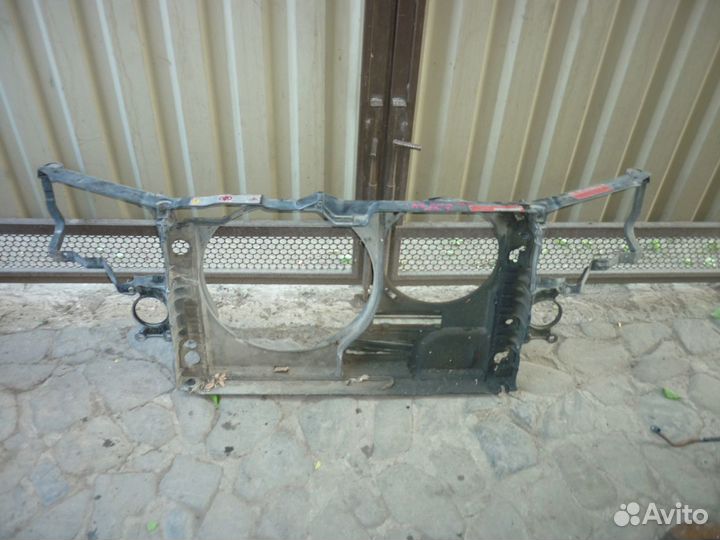 Телевизор на ауди а8 94-99г