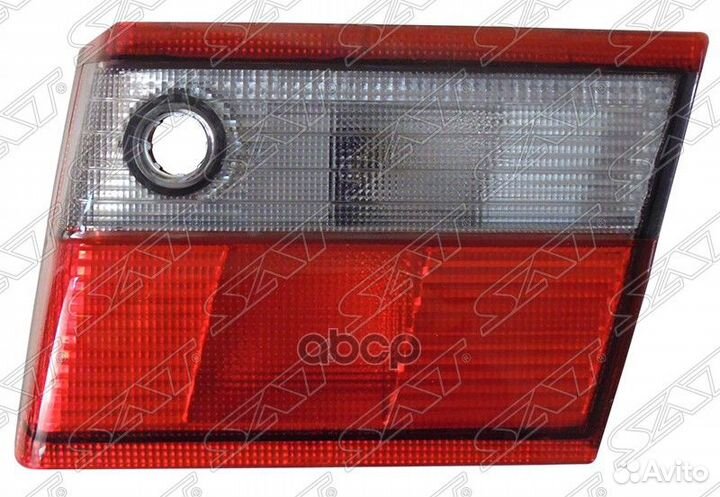 Фонарь в крышку багажника toyota corona 94-96 R