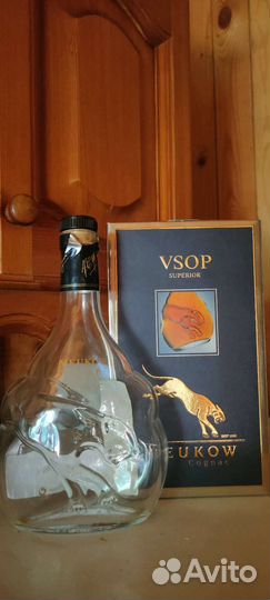 Бутылки от элитного алкоголя