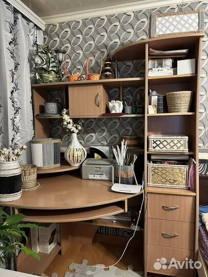 Компьютерный стол