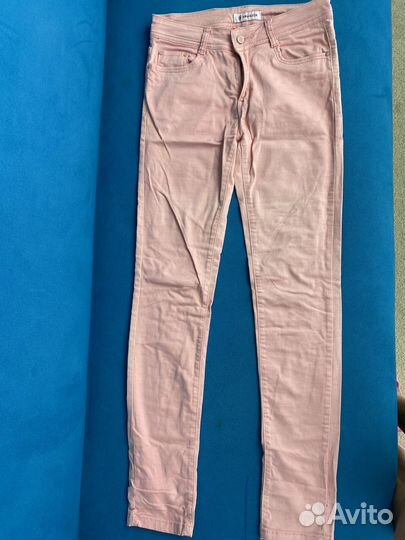 Джинсы женские