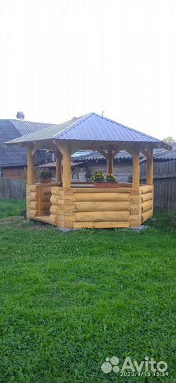 Беседка из сруба