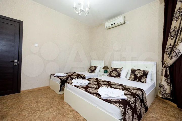 Гостиница, 380 м²