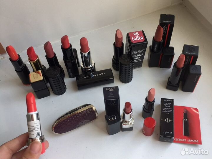 Помады lux нюд