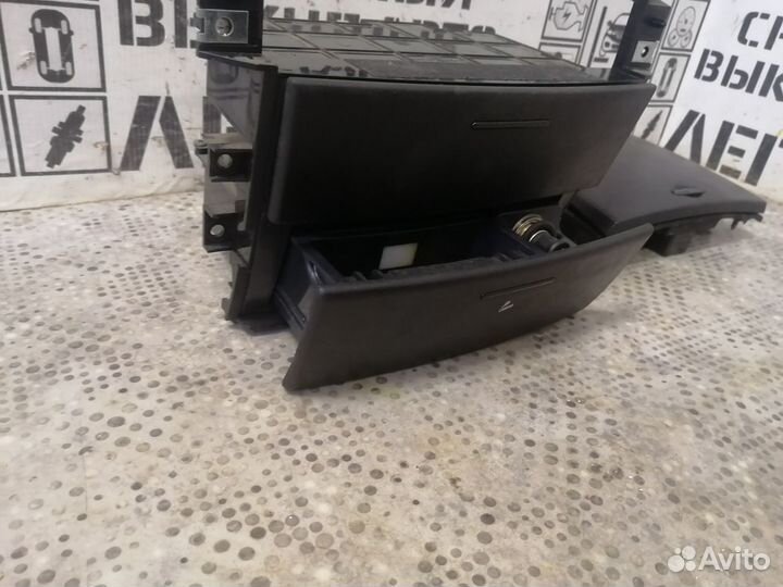 Бардачок для Kia Sorento