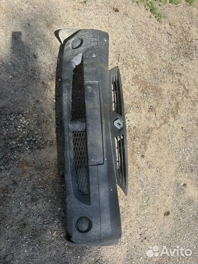 Бампер Renault logan 1