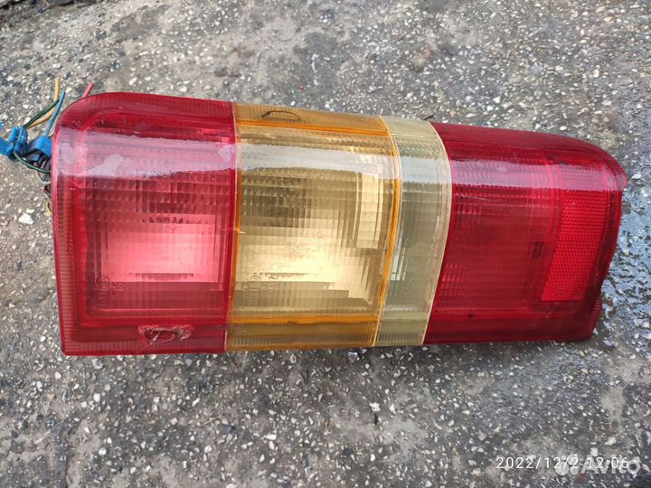 Задний правый фонарь форд курьер транзит фиеста