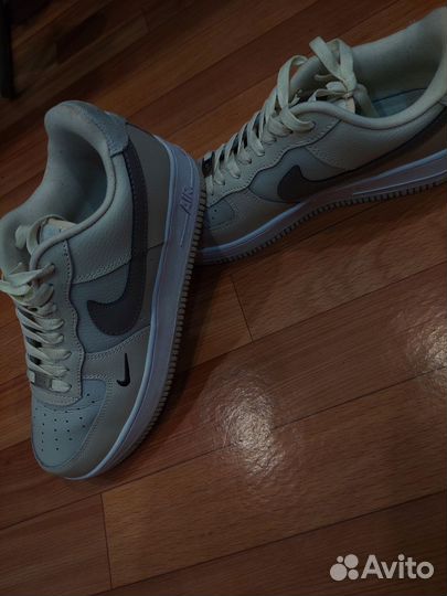Кроссовки nike женские