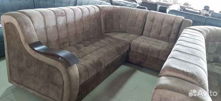 Угловой диван