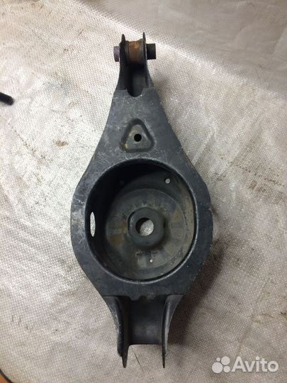 Рычаг задний под пружину Ниссан Теана 31