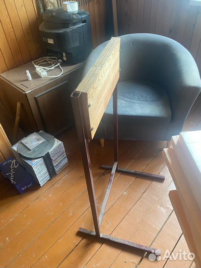 Подставка для лодочного мотора