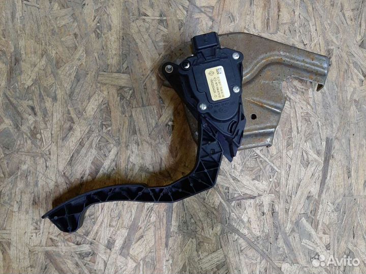 Педаль газа Лада Ларгус Largus